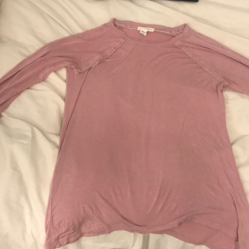 Light pink shark bite long sleeve shirt